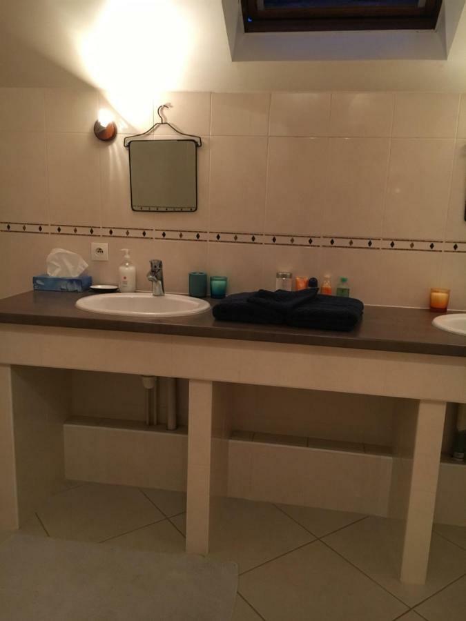 Appartement Independant Chez L'Habitant Bezons Buitenkant foto